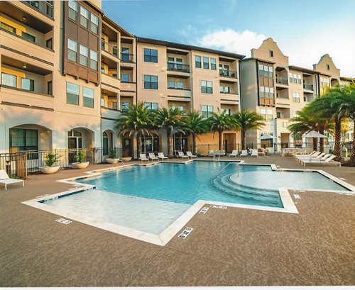 Commercial Classic Texture Pool Deck
Commercial Pool Decks
Sundek
