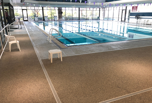 Indoor Pool, Soft Coating, Slip Resitant Deck Surface
SunPlay
Sundek

